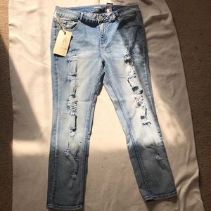 Light wash skinny jeans!